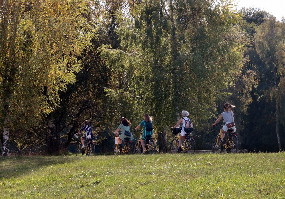 cycle-g9fb100637_1920